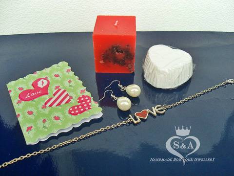 Дамски Подаръчен Комплект Love