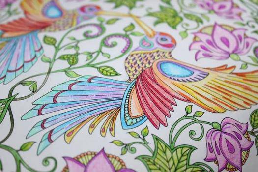 Нов метод за успокоение с книжки за оцветяване