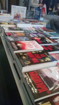 Мало и голямо тръгна на лов за книги (СНИМКИ)