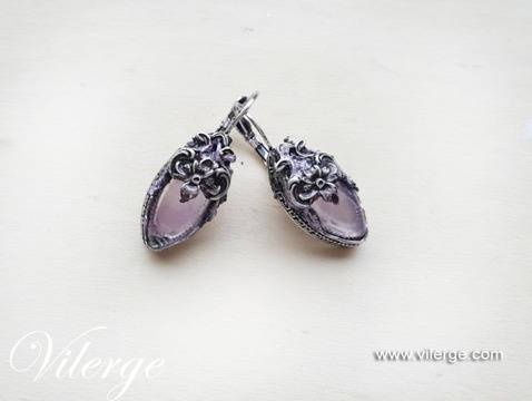 Идеи и предложения за подарък с бижута за празничната вечер и 14 февруари жени