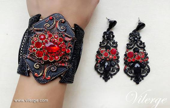 Стилни идеи за подарък за жени с бижута и гривни за празници винтидж изненади