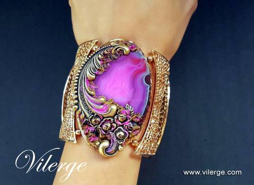 Стилни подаръци с винтидж бижута и гривни за Коледа и Нова Година за жени