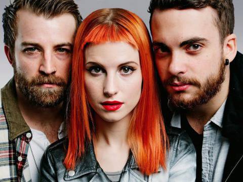 Paramore се разделиха с басиста Джеръми Дейвис