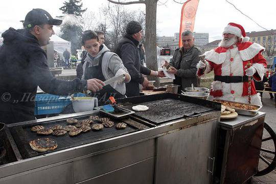 Започна балканската Коледа в София