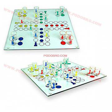 „Не се сърди човече“ с чашки на промоция – оригинален подарък