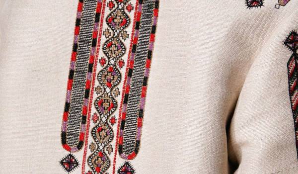 Български Шевици в Колекция на Валентино 2015