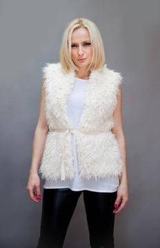 Дизайнерски елек с косъм