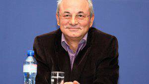 Доган критикува ЕС и Местан в реч пред елита на партията