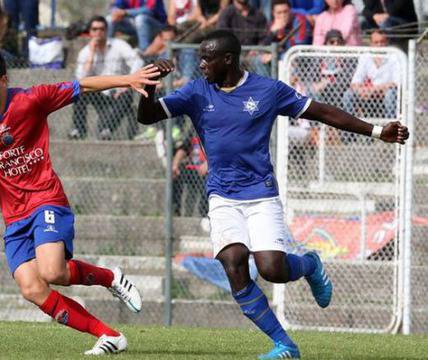 Гвинейски национал ще решава проблемите на „Левски” в атака