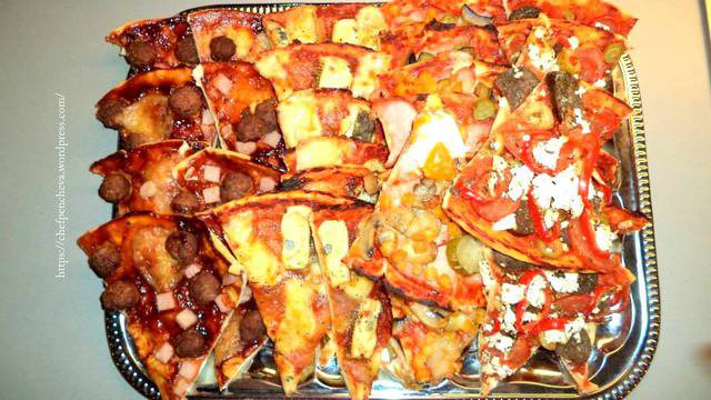 Fork and Spoon Вълча пица със сос барбекю