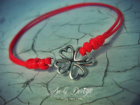 Гривни Против Уроки Simple Clover