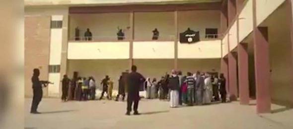 На страната на Ислямска държава ли са Google, Facebook и Twitter?