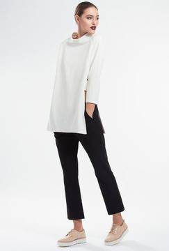 Дизайнерска туника с висока яка