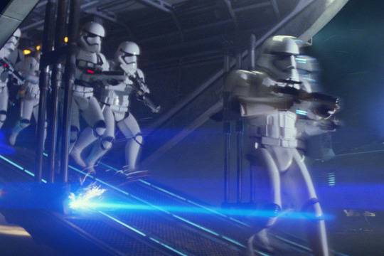 Защо сте разочаровани от „Междузвездни войни“, версия 2015