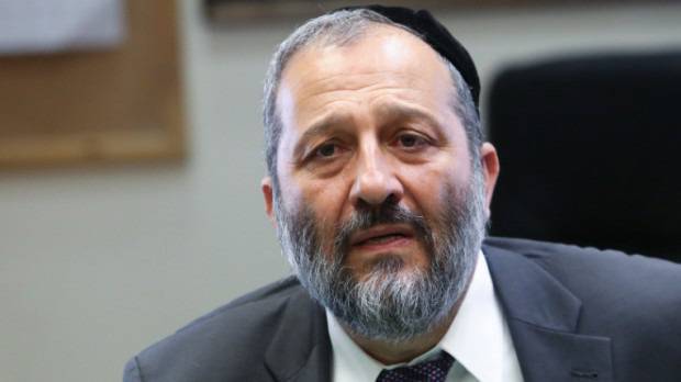 Затворник стана вътрешен министър