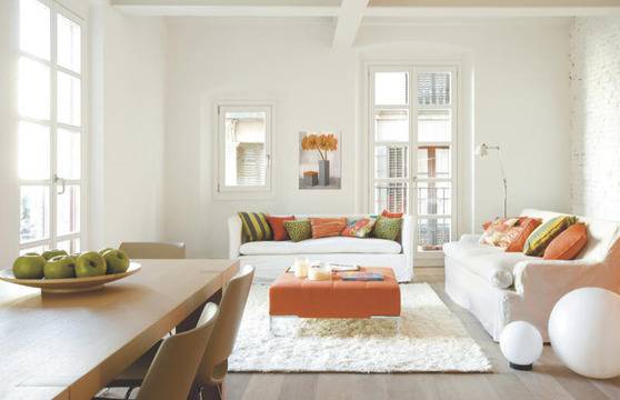 Уютен и свеж апартамент с оранжеви акценти