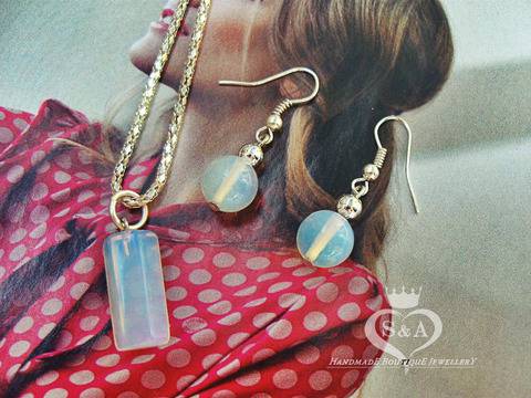 Бижута с Лунен Камък Moon Shine