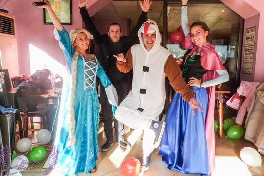 Детско парти с принцеса Елза, принцеса Ана, Олаф и машина за сняг