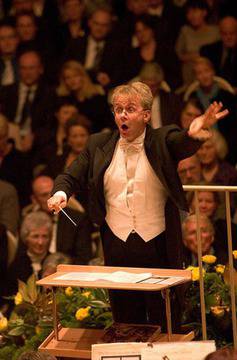 Майсторство и емоция в зала България