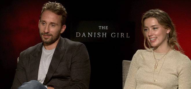 Най-интересното от „Златен глобус”, Лео Ди Каприо и жената, пленила сърцето на Джони Деп в „Като на кино”