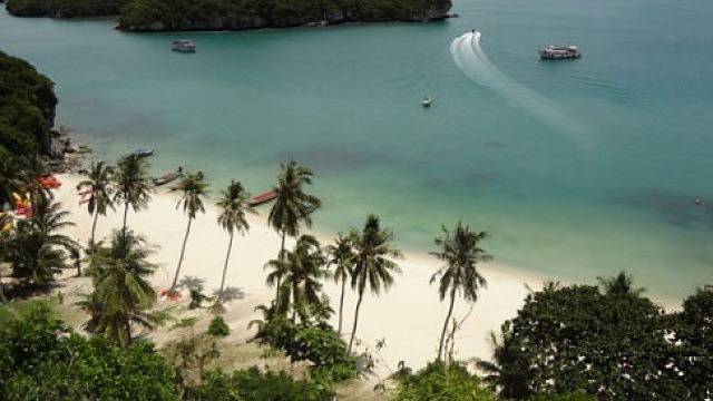 В Тайланд откриха отломки от самолет, вероятно от изчезналия малайзийски боинг
