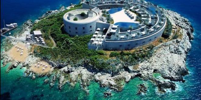 Концентрационен лагер става луксозен курорт