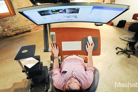 Да работиш в легнало положение