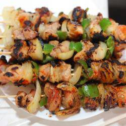 Пилешки шишчета със специална марината