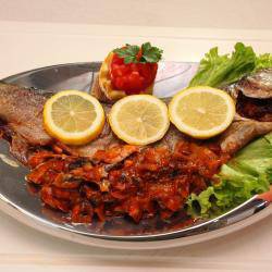 Пълнена сьомгова пъстърва