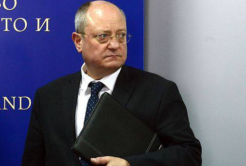 Танев разбрал от медиите, че премиерът Борисов му иска оставката