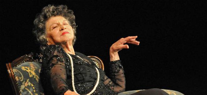 Честит рожден ден, Стоянка Мутафова!