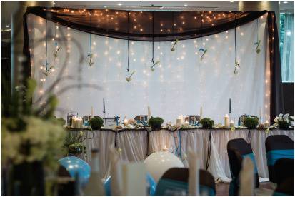 украса в ресторант – балони – доставка и украса, сватбена украса,