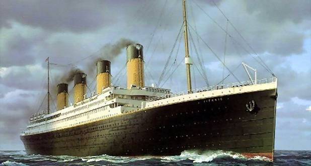 Пускат на вода копие на Титаник. Вози туристи до Дубай