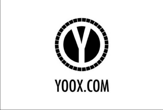 Обувки от YOOX Бърза, сигурна доставка до Вашия Дом