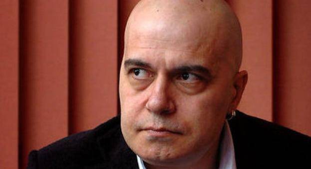 Махат от референдума на Слави въпроса дали депутатите да станат 120