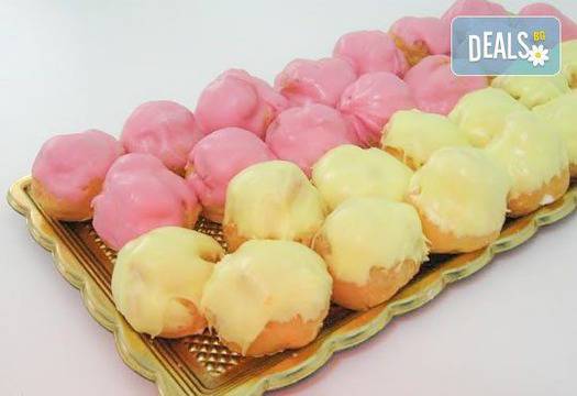 Ризото със зеленчуци, сардела или гаврос по гръцки, свинско бон филе, или пилешко месо на скара