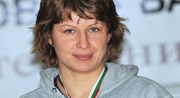 Станка Златева строи спортна зала в Сливен