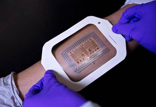 В близкото бъдеще: Медицински татуировки ще помагат за бързото диагностициране на болести!