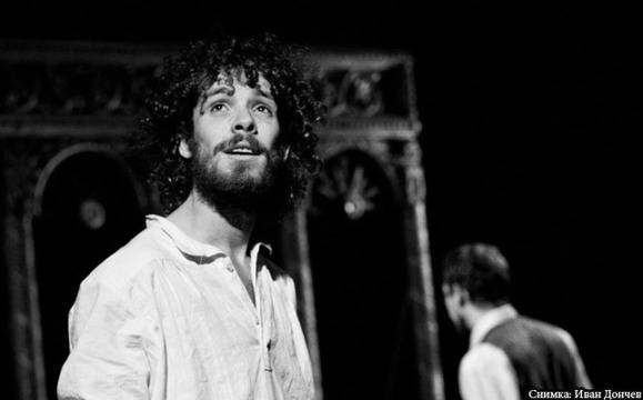 Гледаме „Железният светилник“ тази вечер в НХК