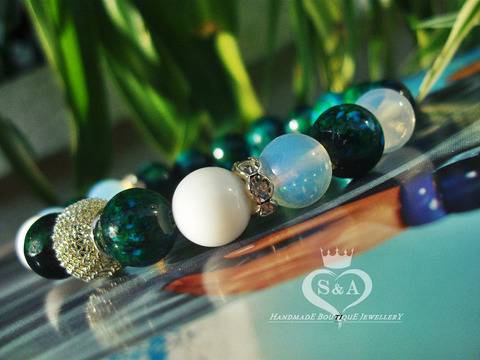 Ефектна Гривна Nefertiti