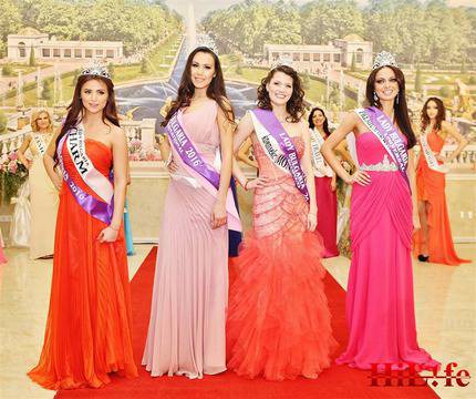 Финалистките на конкурса Lady Bulgaria 2016 в тоалети от Bridal Fashion