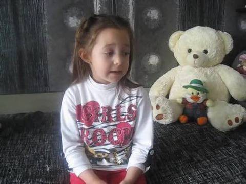 Браво! 3-годишно дете рецитира перфектно „Хаджи Димитър“ на Христо Ботев! ВИДЕО!