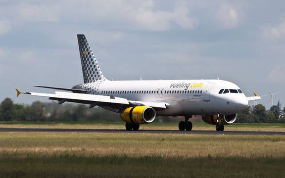 Самолетни билети без фиксирано име – революция от авиокомпания Vueling