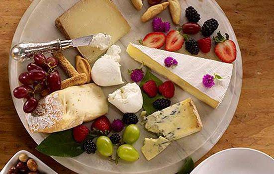 Как да сервираме френски сирена?