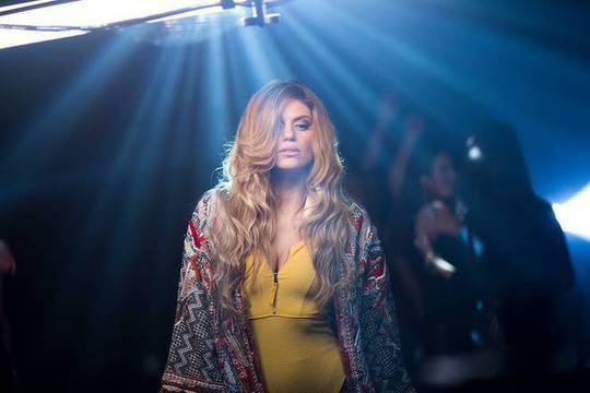 Михаела Филева във „Филм за двама“