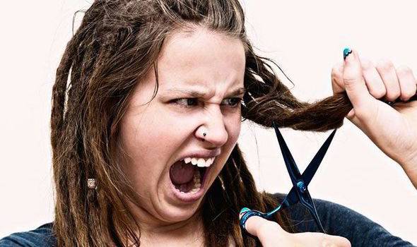 Как да се отървем от мазната коса?