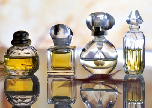 Какво е разлика между парфюм и тоалетна вода?