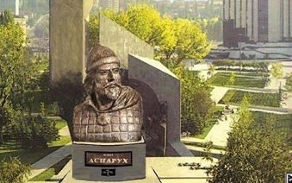 Издигат паметник на кан Аспарух в центъра на София