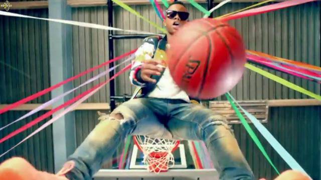 Silento – Watch Me (Muevelo To) ft. DCS 2016