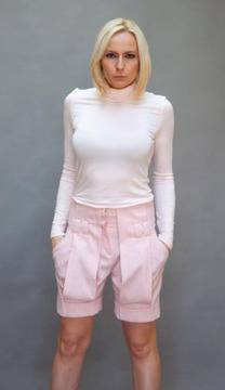 Елегантно поло в цвят пудра